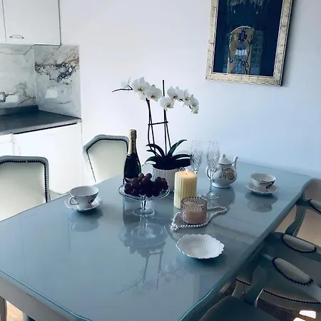 Minka 3*