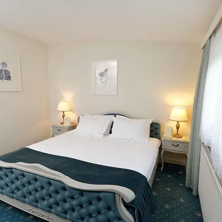 Minka Lejlighedshotel